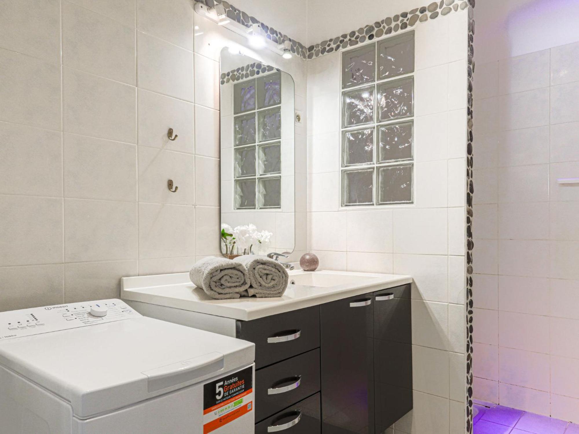 Apartment Les Yuccas Promenade Des Anglais By Interhome Nice Bagian luar foto